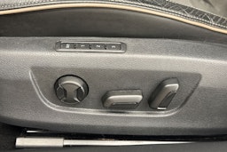 sininen Skoda Superb 2020 kuva 22.