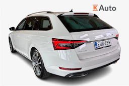 Valkoinen Skoda Superb 2020 kuva 3.