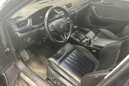 musta Skoda Superb 2020 kuva 3.