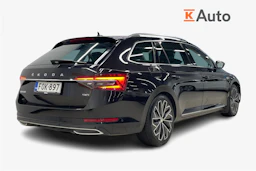 Musta Skoda Superb 2020 kuva 2.