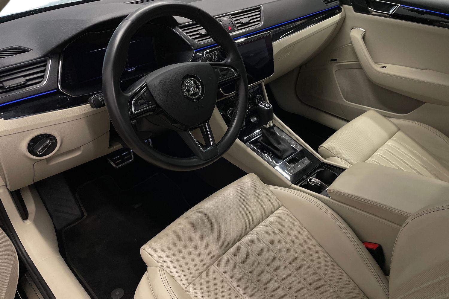 Skoda Superb 2020, kuva 6/29