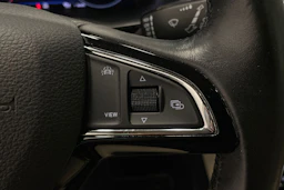 Musta Skoda Superb 2020 kuva 15.