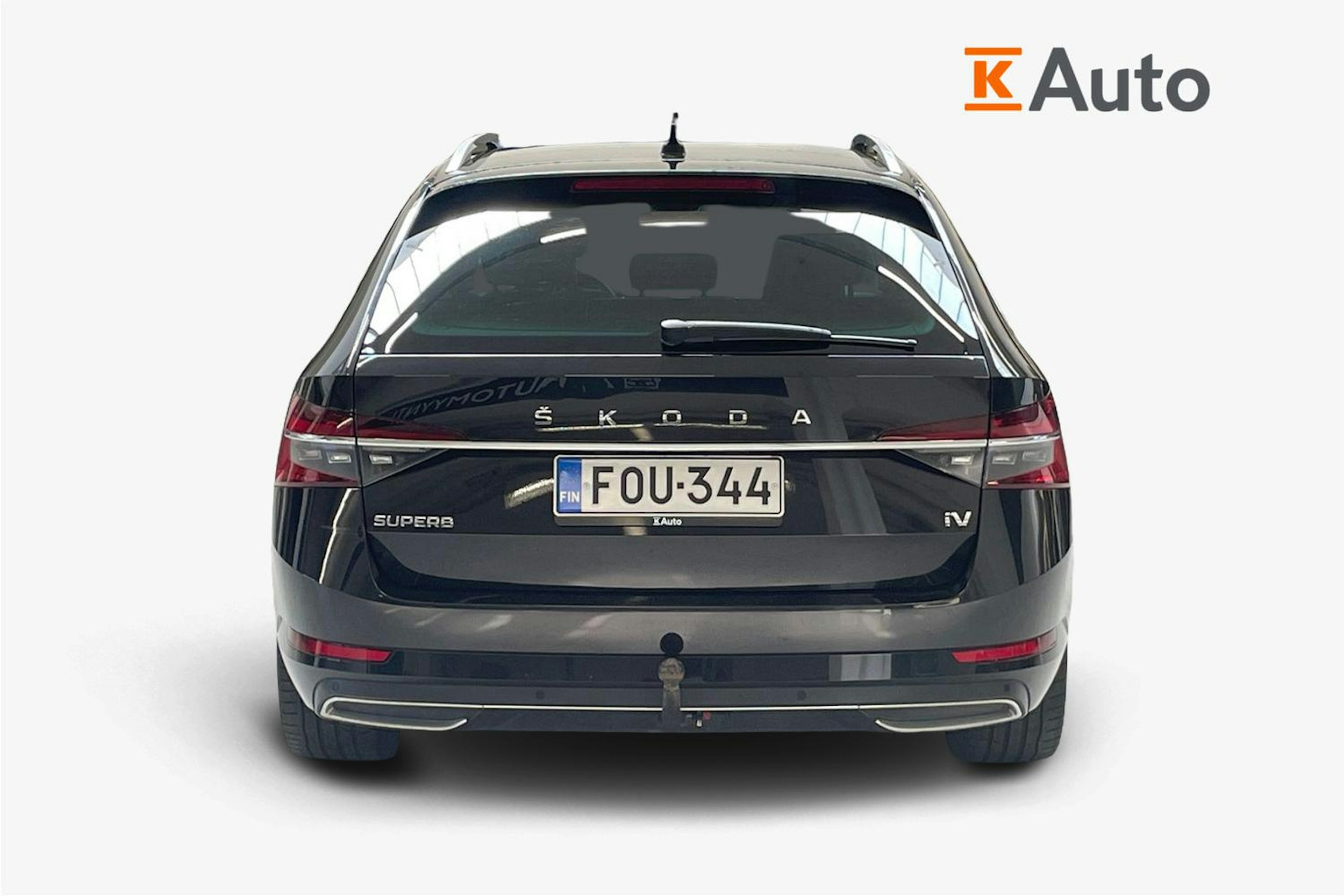 musta Skoda Superb 2020 kuva 3.