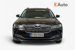 musta Skoda Superb 2020 kuva 5.