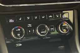 musta Skoda Superb 2020 kuva 24.