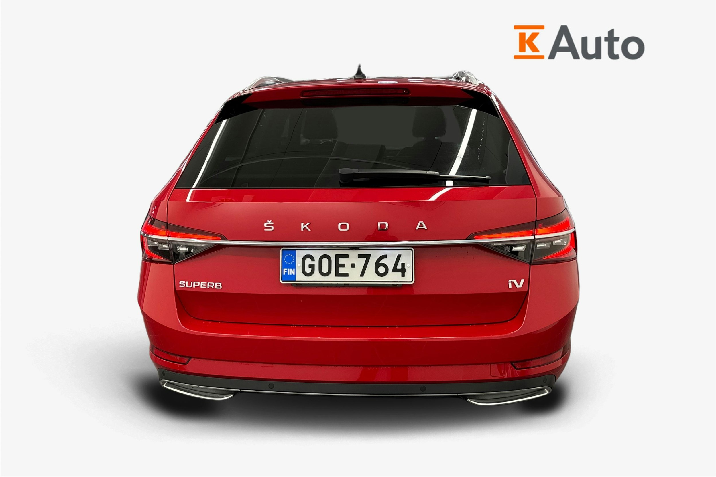 punainen Skoda Superb 2020 kuva 3.