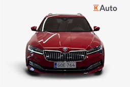 punainen Skoda Superb 2020 kuva 5.