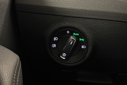 punainen Skoda Superb 2020 kuva 21.