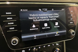 met. sininen Skoda Superb 2020 kuva 32.