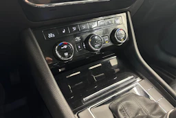 met. sininen Skoda Superb 2020 kuva 37.