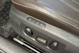 musta Skoda Superb 2020 kuva 20.