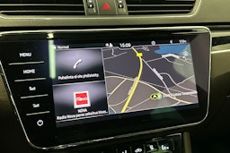 musta Skoda Superb 2020 kuva 30.