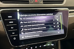 musta Skoda Superb 2020 kuva 31.