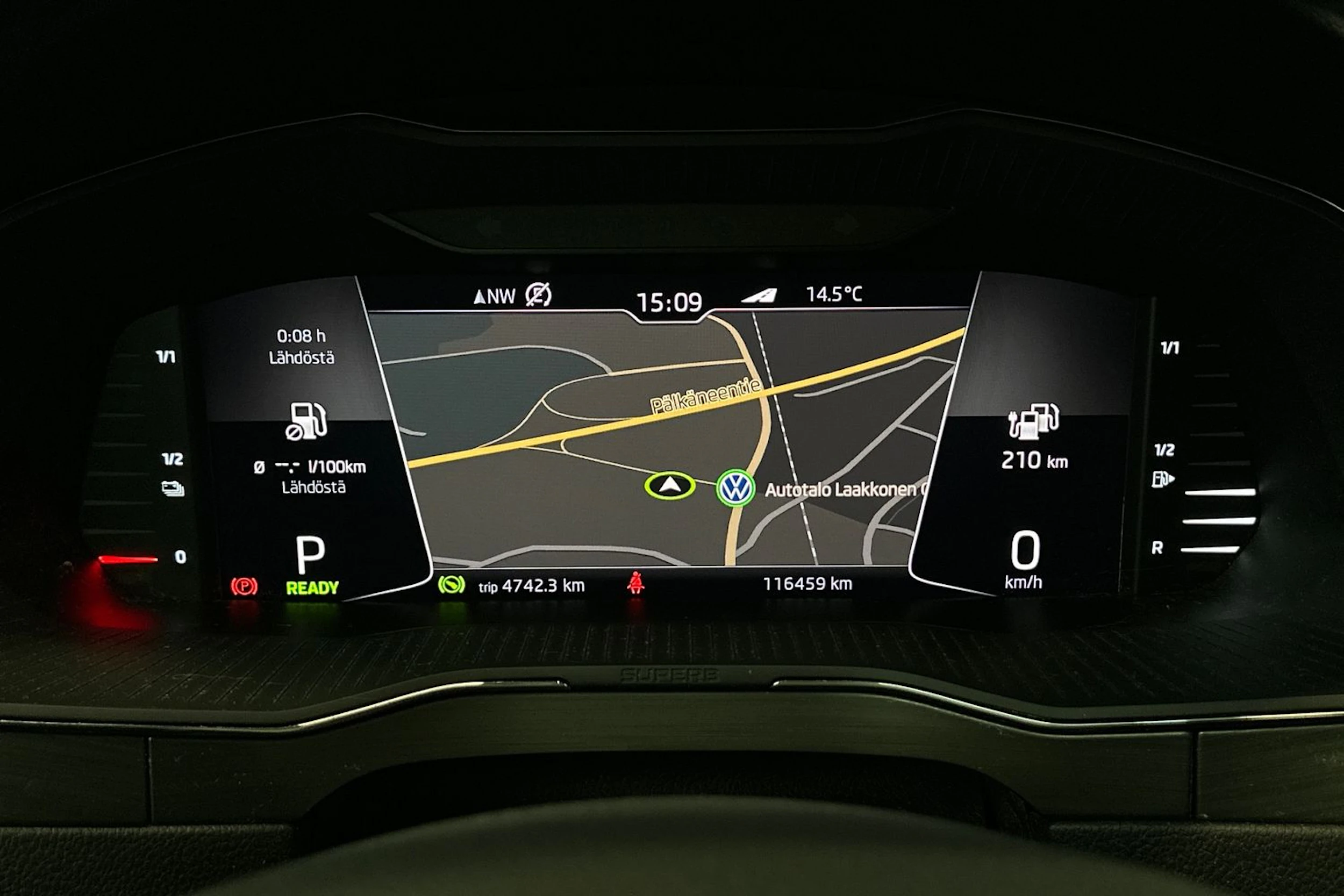 sininen Skoda Superb 2020 kuva 17.