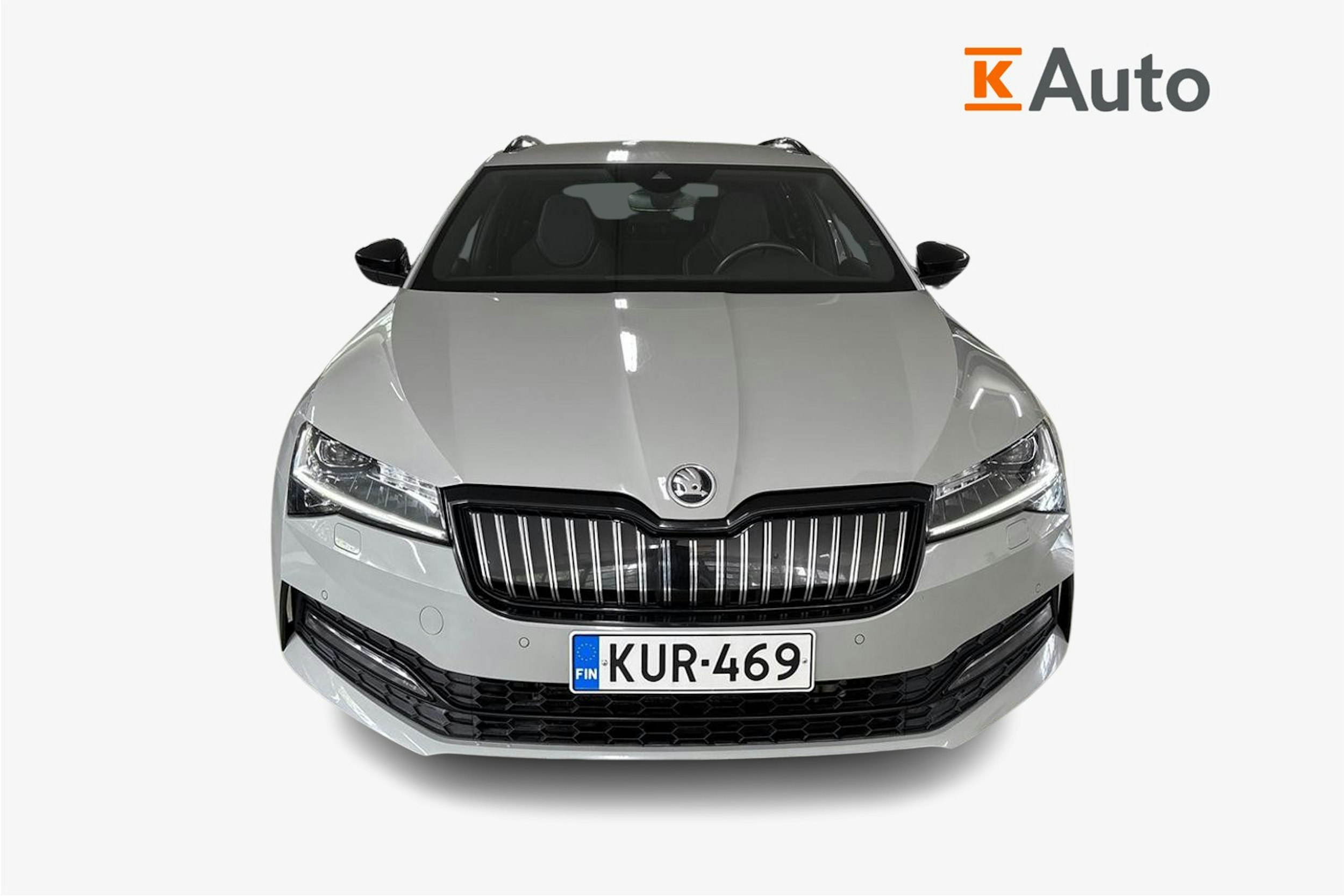 harmaa Skoda Superb 2020 kuva 5.