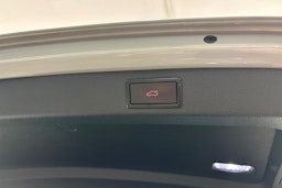 harmaa Skoda Superb 2020 kuva 16.