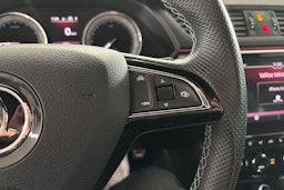 harmaa Skoda Superb 2020 kuva 19.