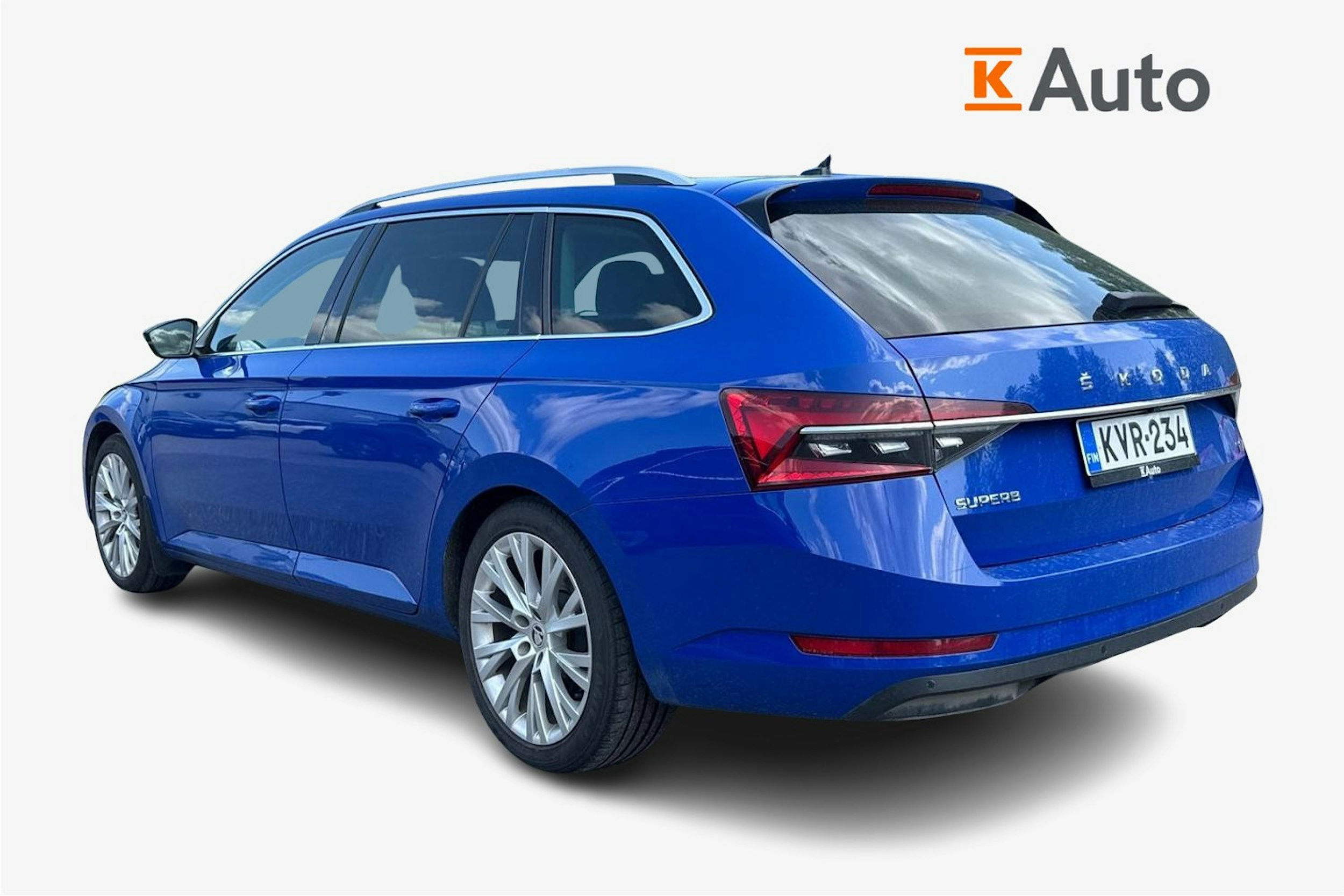 sininen Skoda Superb 2020 kuva 2.