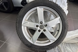 sininen Skoda Superb 2020 kuva 13.