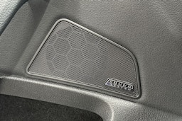 sininen Skoda Superb 2020 kuva 16.
