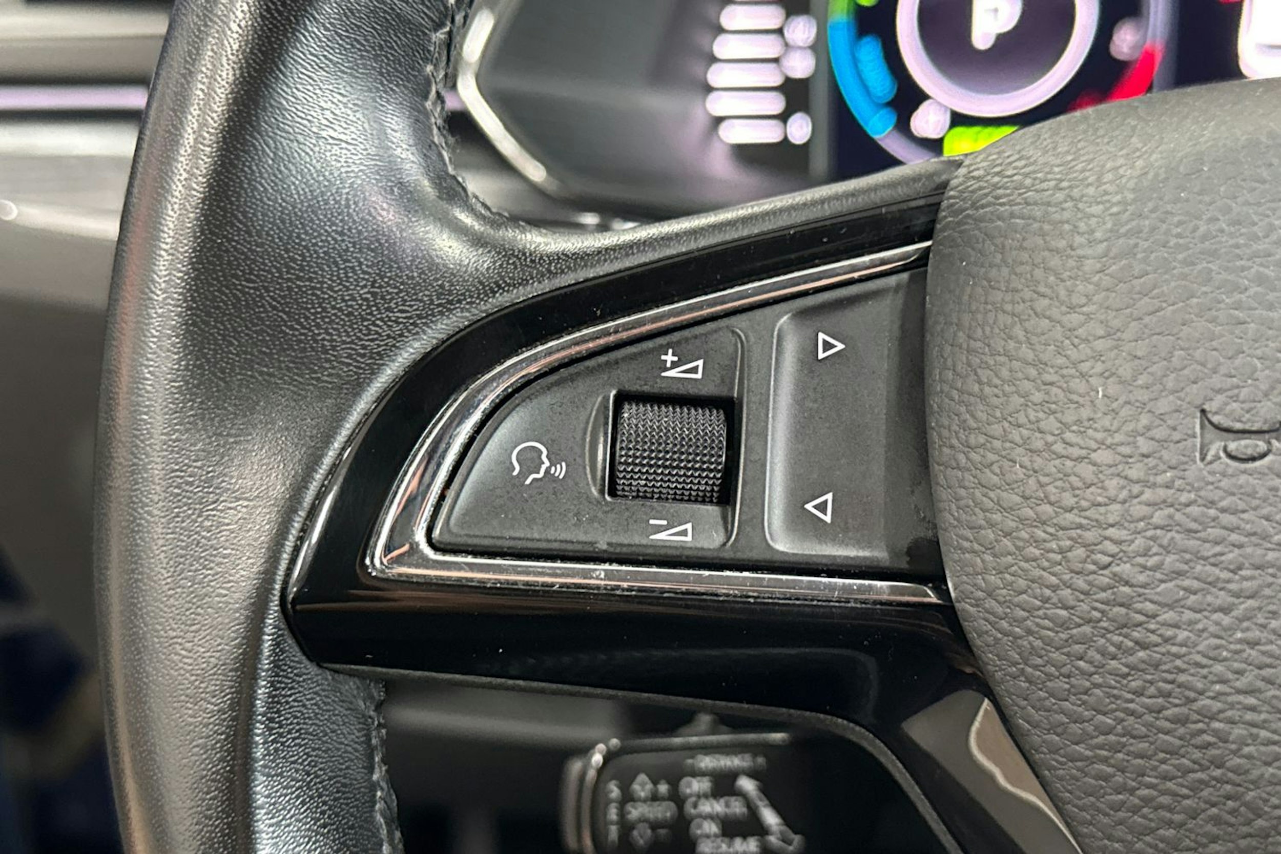 sininen Skoda Superb 2020 kuva 19.