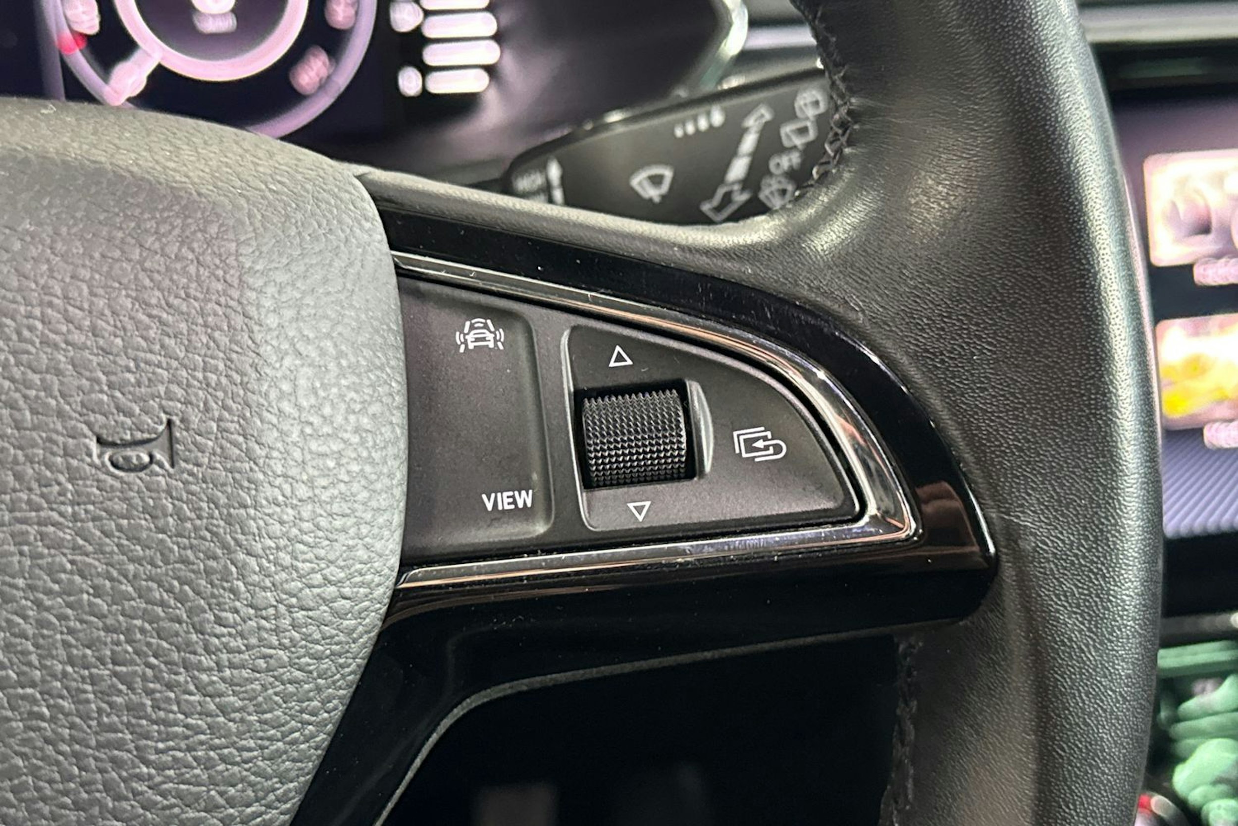 sininen Skoda Superb 2020 kuva 20.