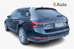 musta Skoda Superb 2020 kuva 2.