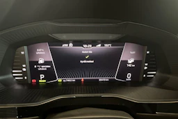 musta Skoda Superb 2020 kuva 19.