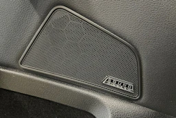musta Skoda Superb 2020 kuva 41.