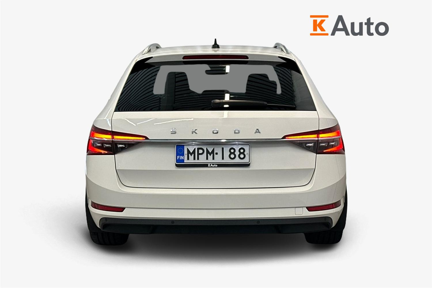 Skoda Superb 2020, kuva 3/31
