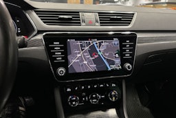 met. harmaa Skoda Superb 2020 kuva 26.