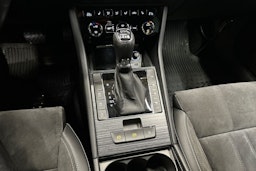 met. harmaa Skoda Superb 2020 kuva 28.