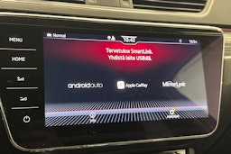 Valkoinen Skoda Superb 2020 kuva 28.