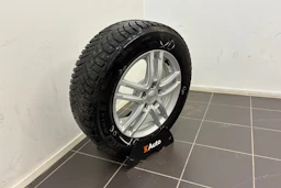 harmaa Skoda Superb 2020 kuva 10.