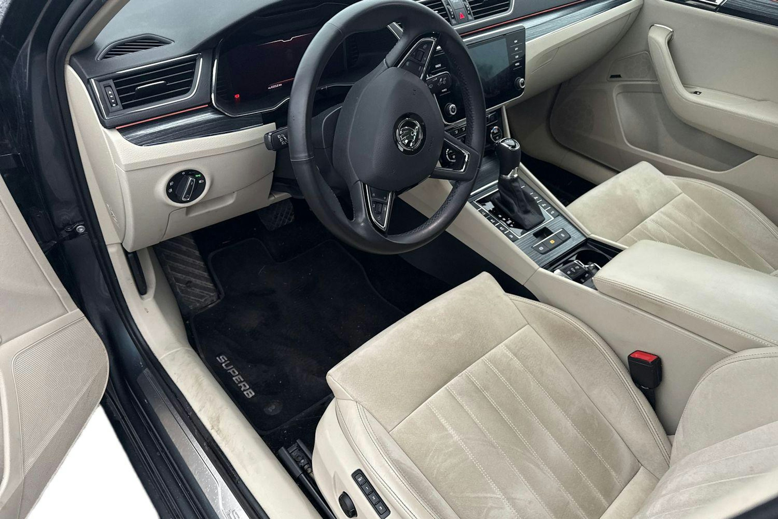 met. harmaa Skoda Superb 2020 kuva 3.