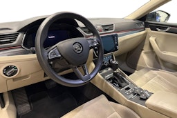 met. harmaa Skoda Superb 2020 kuva 6.