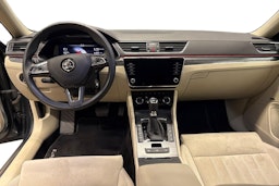met. harmaa Skoda Superb 2020 kuva 7.