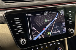 met. harmaa Skoda Superb 2020 kuva 19.