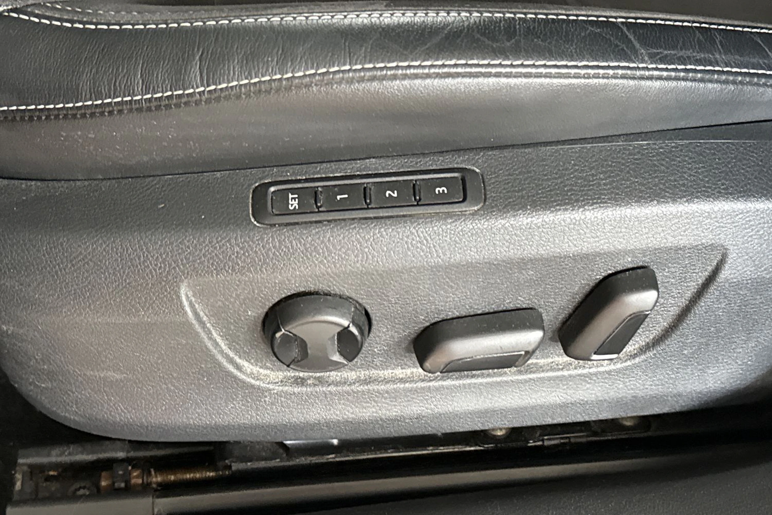 harmaa Skoda Superb 2020 kuva 4.