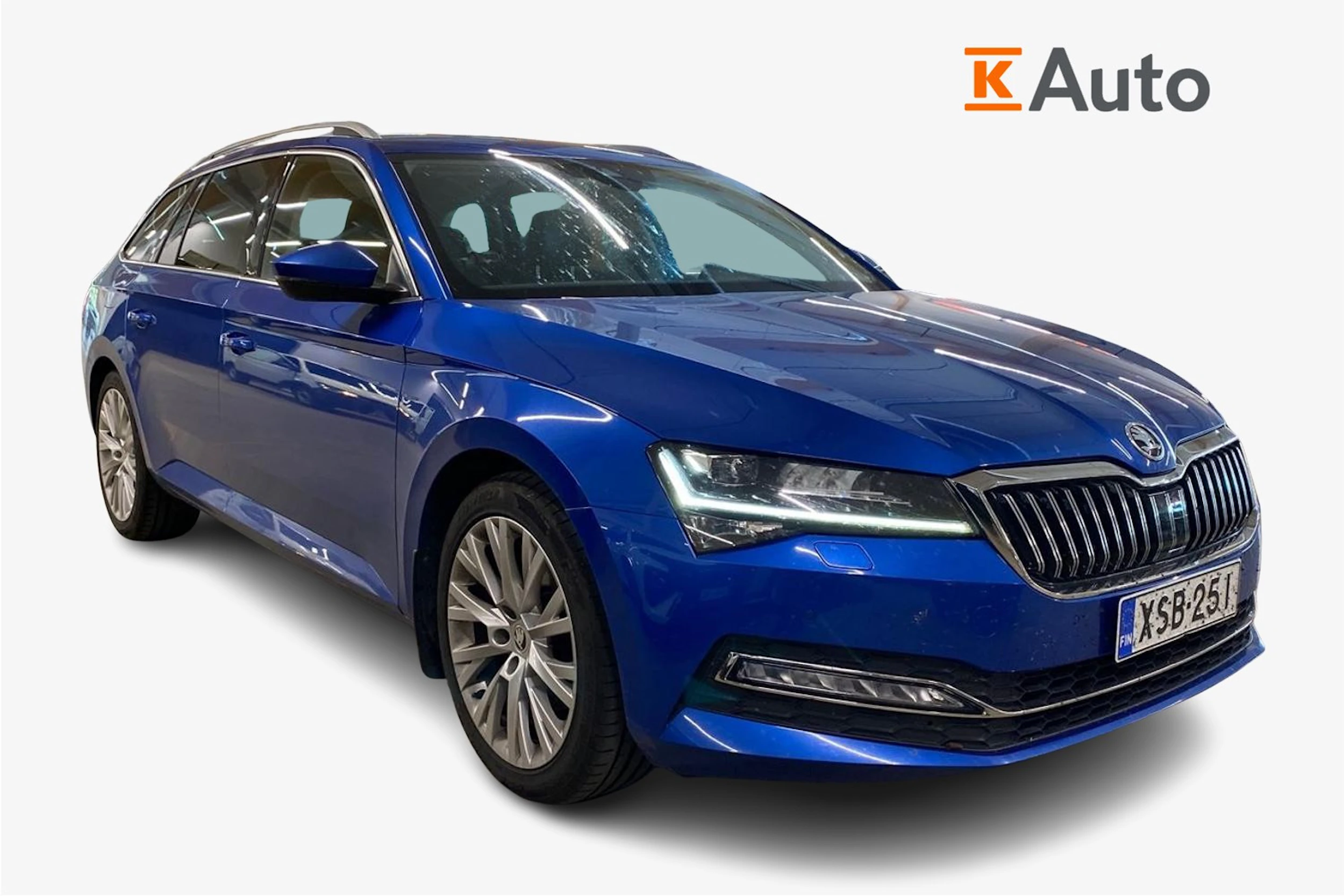sininen Skoda Superb 2020 kuva 1.