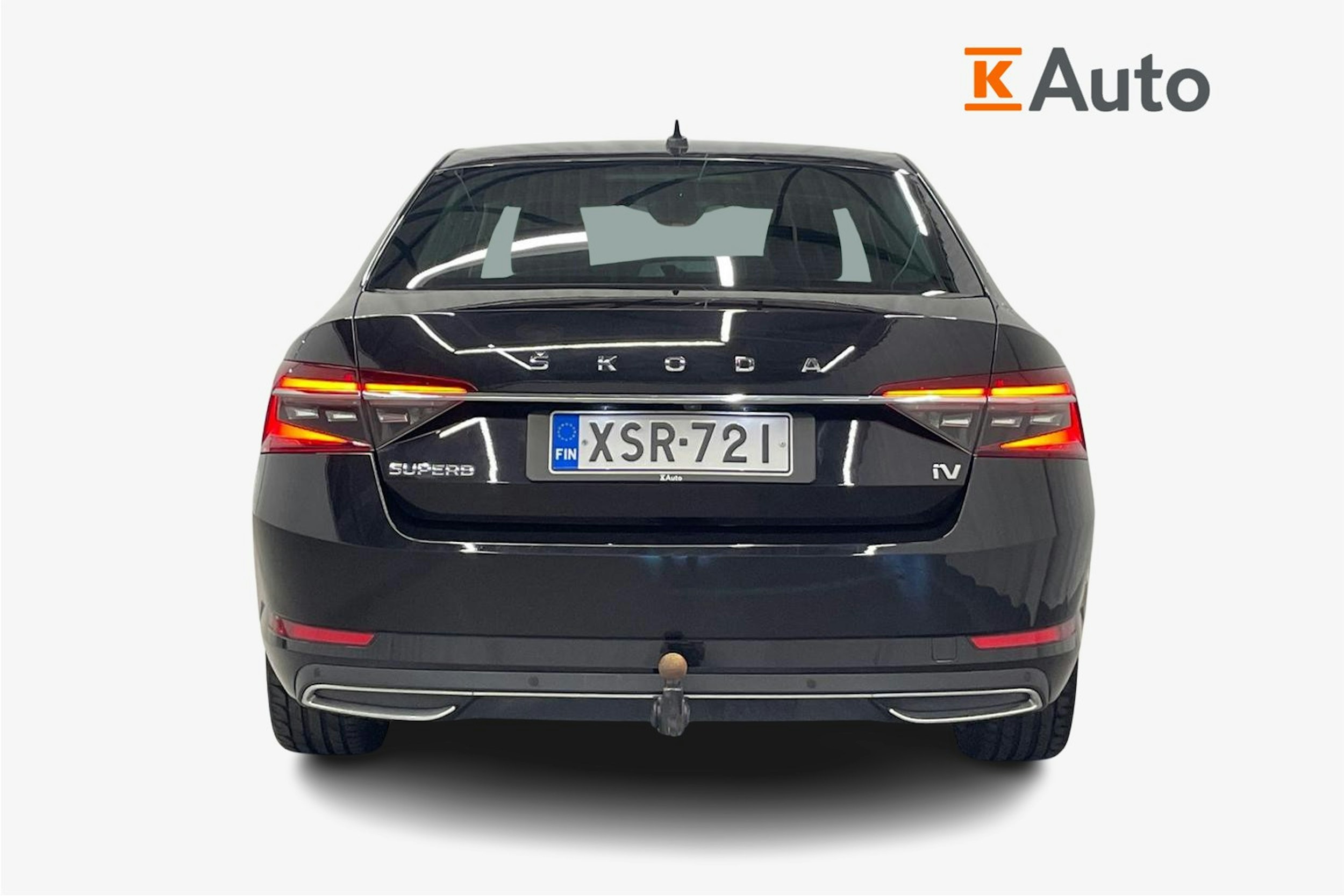 musta Skoda Superb 2020 kuva 3.