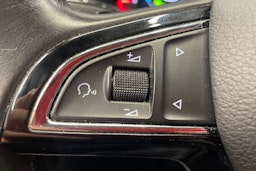 musta Skoda Superb 2020 kuva 14.