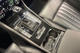 musta Skoda Superb 2020 kuva 21.