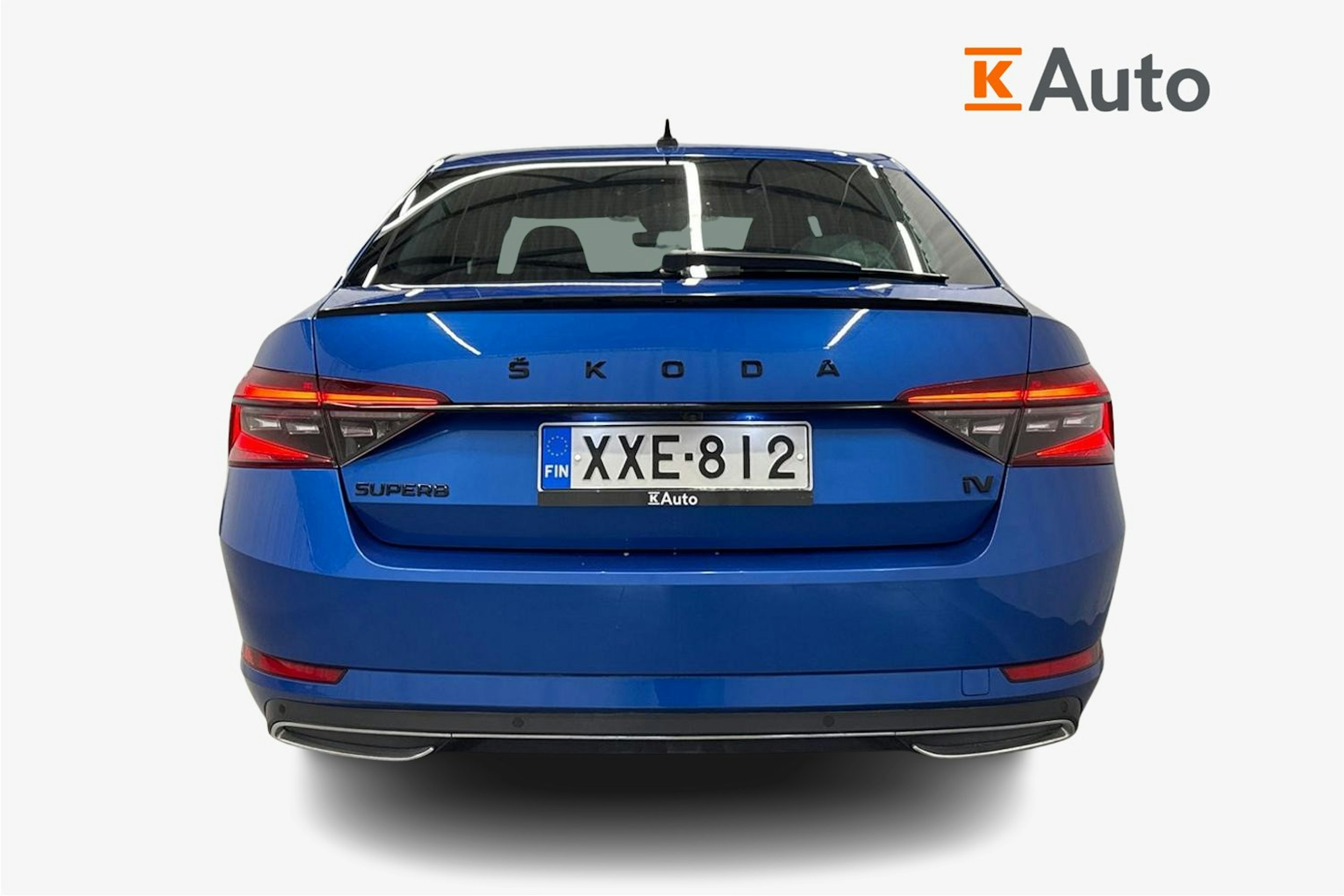 sininen Skoda Superb 2020 kuva 3.