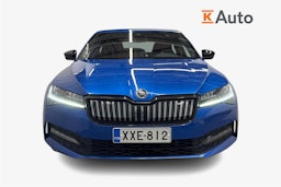 sininen Skoda Superb 2020 kuva 5.