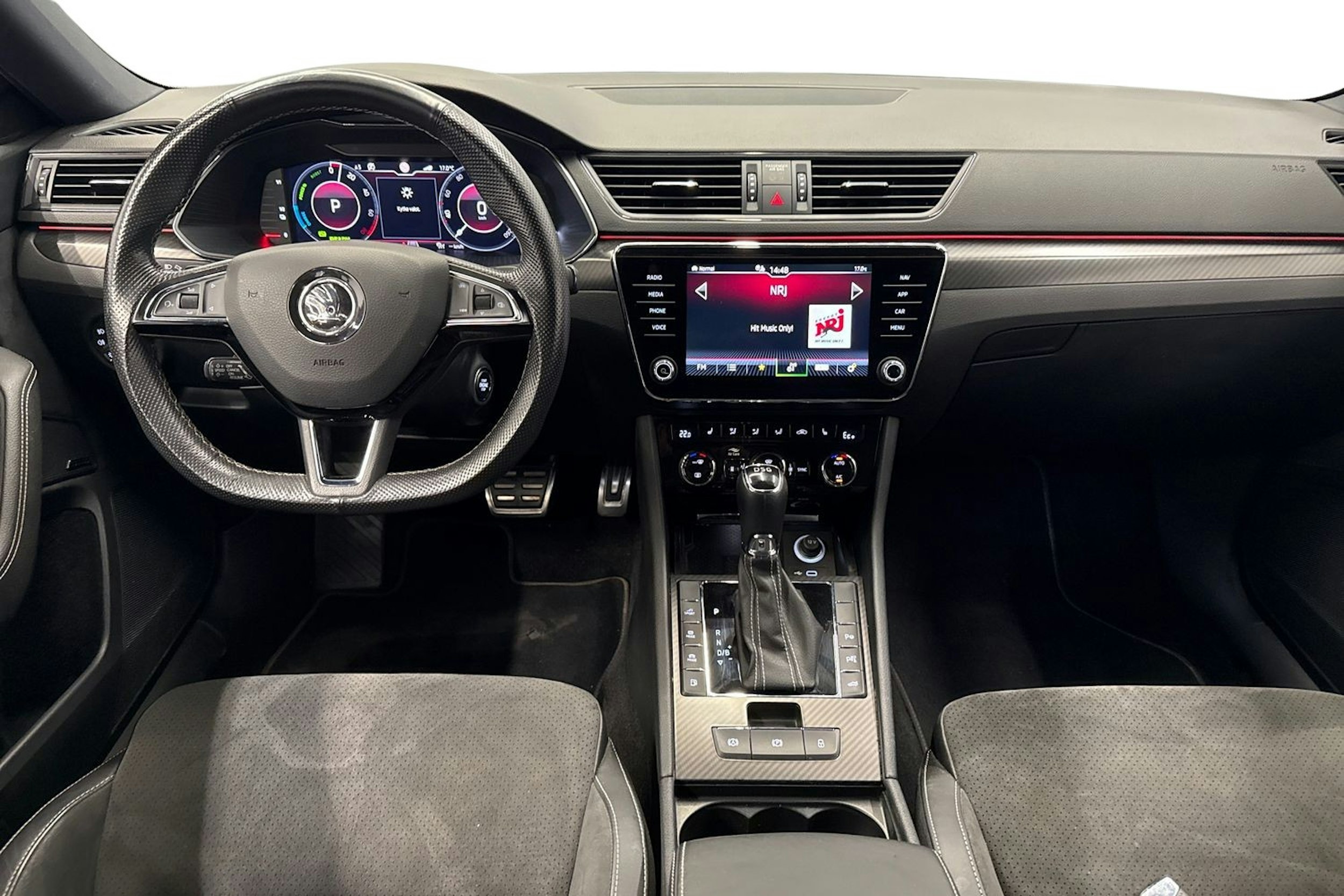 sininen Skoda Superb 2020 kuva 9.