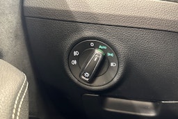 sininen Skoda Superb 2020 kuva 19.