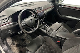 harmaa Skoda Superb 2020 kuva 3.