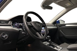 sininen Skoda Superb 2020 kuva 7.