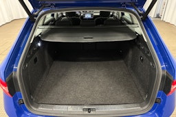 sininen Skoda Superb 2020 kuva 16.